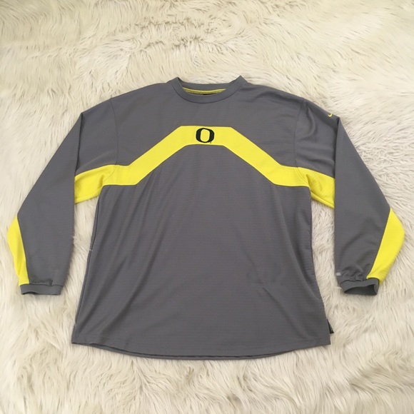 Nike Other - NWOT Nike Team Oregon Ducks Long Sleeve Shirt